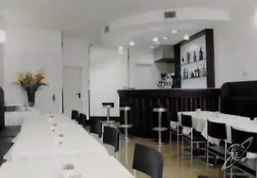 玛斯尼酒店 4* 弗利